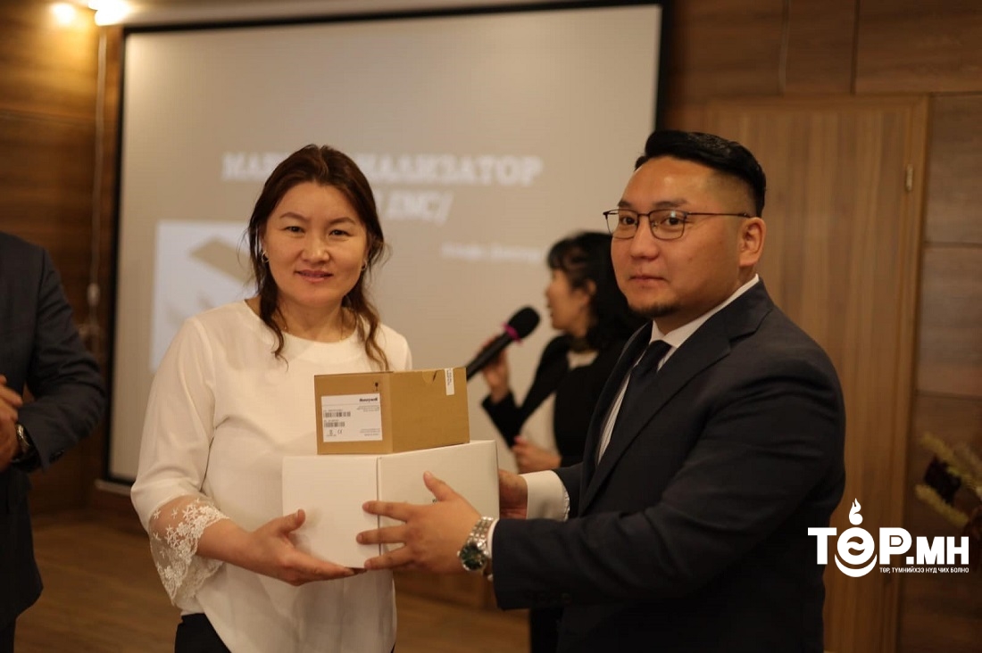 Хавдрын эрт илрүүлгийн аппаратыг зарим ӨЭМТ-д хүлээлгэн өглөө