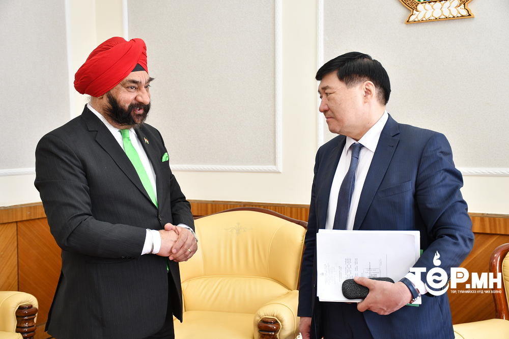 Дэлхийн 41 улсын 2.1 сая хүн хэрэглэж байгаа протезын төслийг Монголд хэрэгжүүлэх санал тавилаа