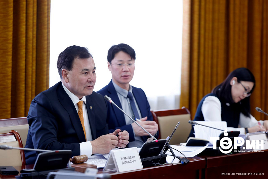 ЁЗСХБХ: “Төрийн албан хаагчийн ёс зүйн зөрчлөөс урьдчилан сэргийлэх, соён гэгээрүүлэх үндэсний хөтөлбөр батлах тухай” Улсын Их Хурлын тогтоолын төслийг дэмжлээ