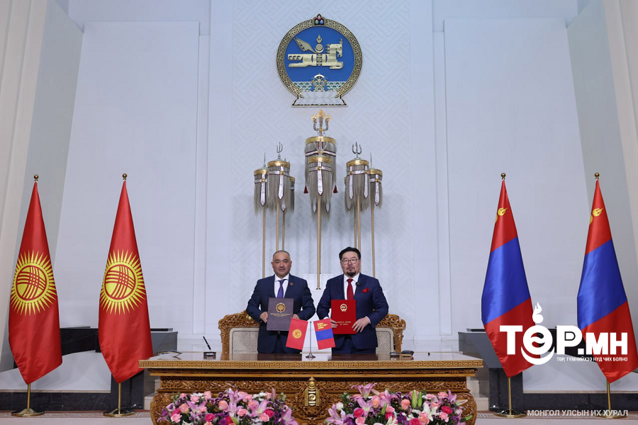 Хамтын ажиллагааны комиссын дүрэмд гарын үсэг зурлаа