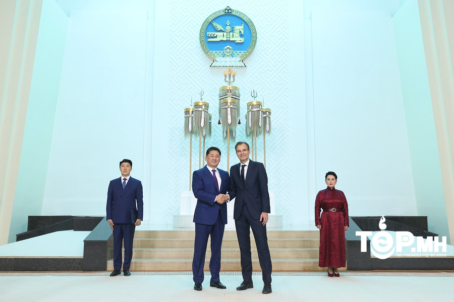 Хавсран суух Элчин сайд нар Итгэмжлэх жуух бичгээ өргөн барив