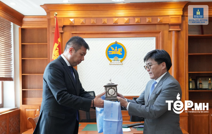 Хууль зүй, дотоод хэргийн яамны төрийн нарийн бичгийн даргаар Н.Мягмарыг томиллоо