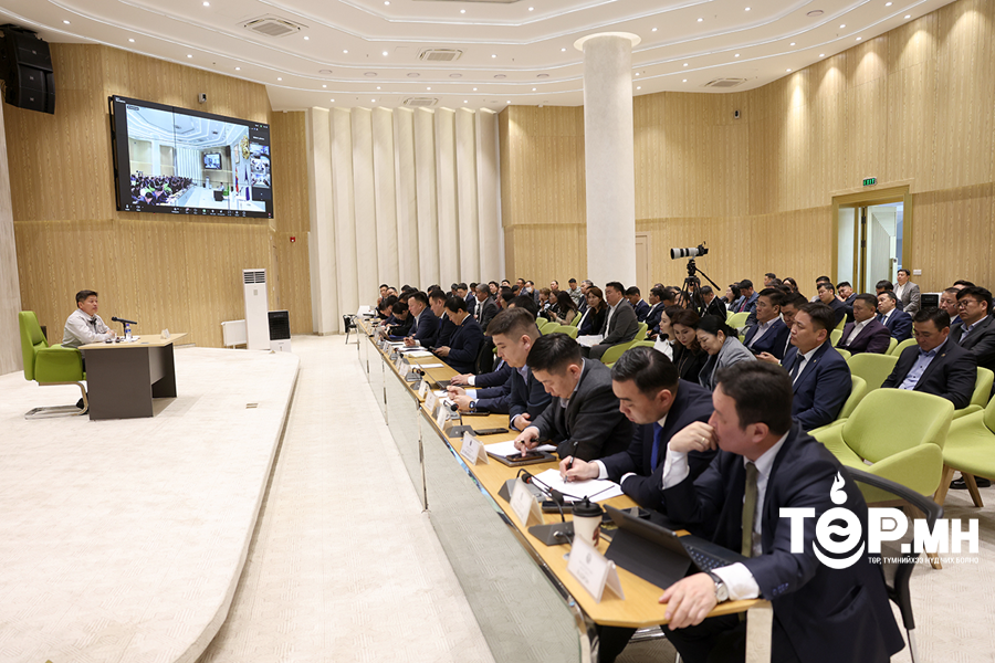 1207 ТҮЦ-ийг нүүлгэж, нийтийн эзэмшлийн талбай, явган хүний замыг чөлөөлөөд байна