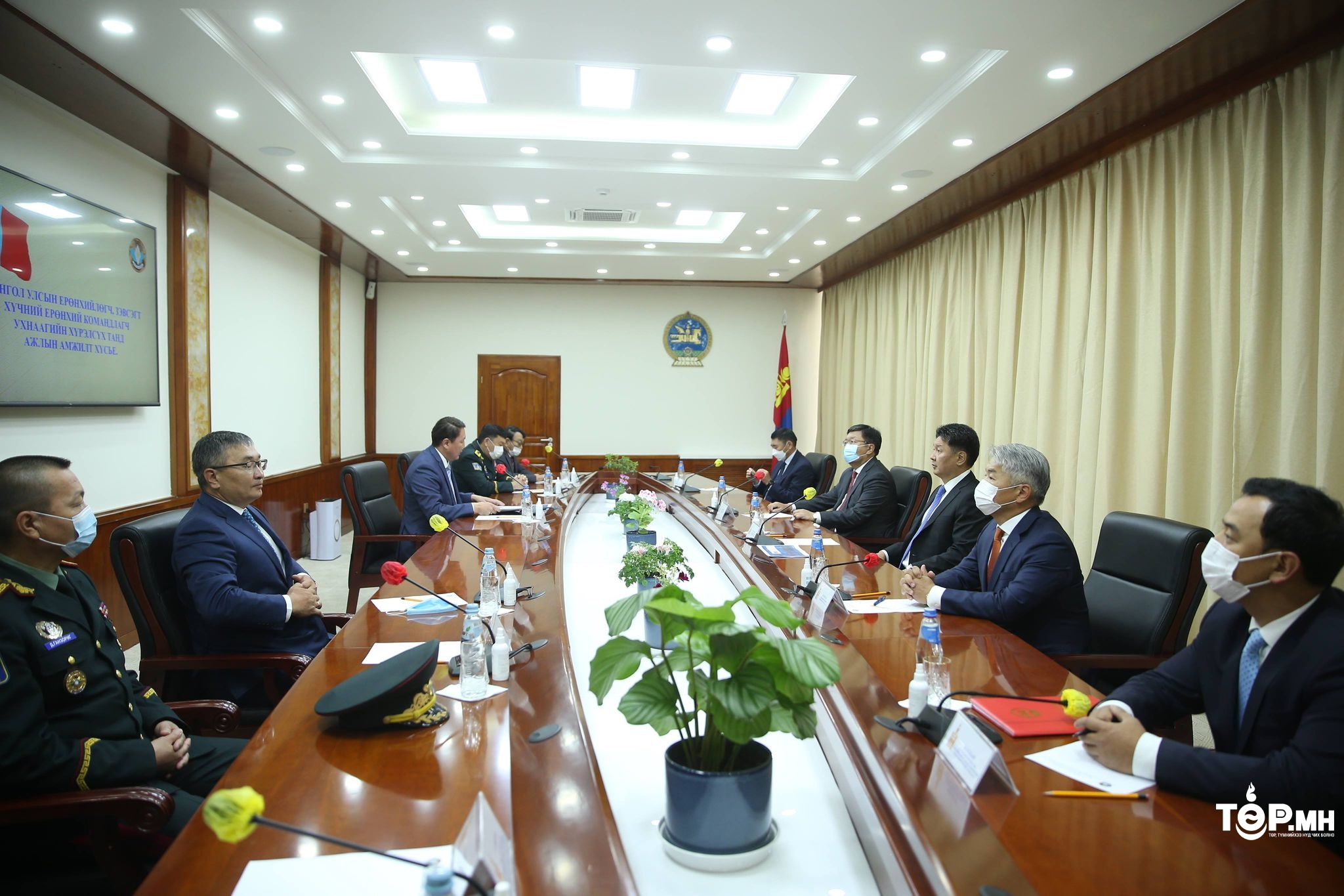 Монгол Улсын Ерөнхийлөгч У.Хүрэлсүх: Зэвсэгт хүчин цөлжилт, шороон шуургатай тэмцэхэд хувь нэмрээ оруулах ёстой