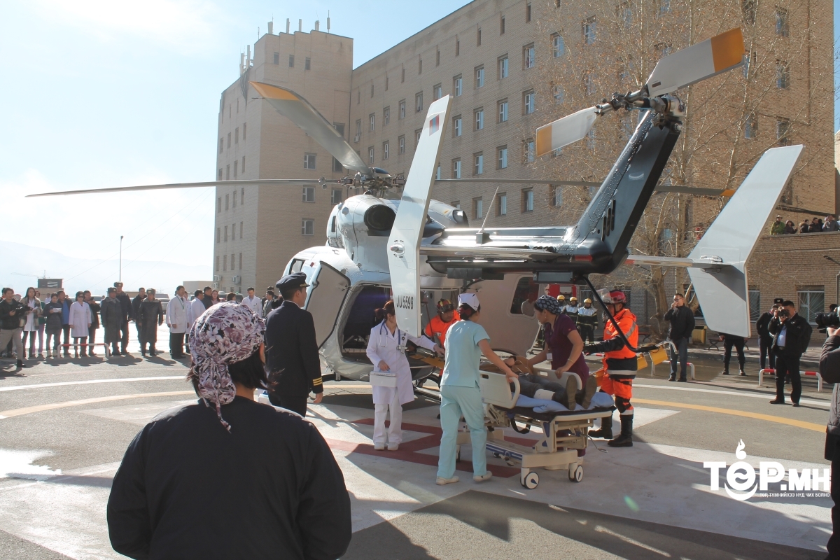 ГССҮТ өдөр дунджаар  2 иргэнийг НИСДЭГ ТЭРГЭЭР хүлээн авч эмчилдэг