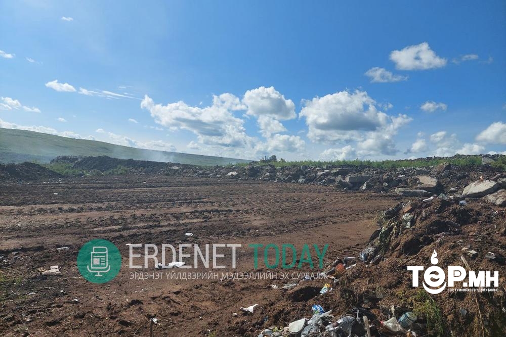 Хаягдлын төвлөрсөн цэгийн хогийг хумих ажлыг гүйцэтгэлээ