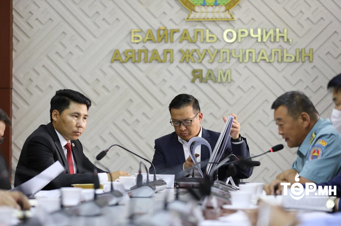 Хөвсгөл нуурыг байнгын хамгаалах ажлын хэсгийн анхдугаар хурал боллоо