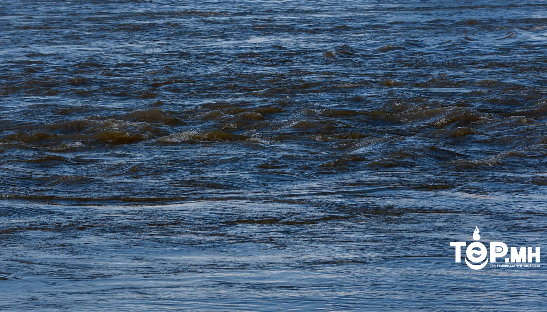 Зам, гүүрний ажил хийж байсан 24 настай иргэн усанд живж, энджээ