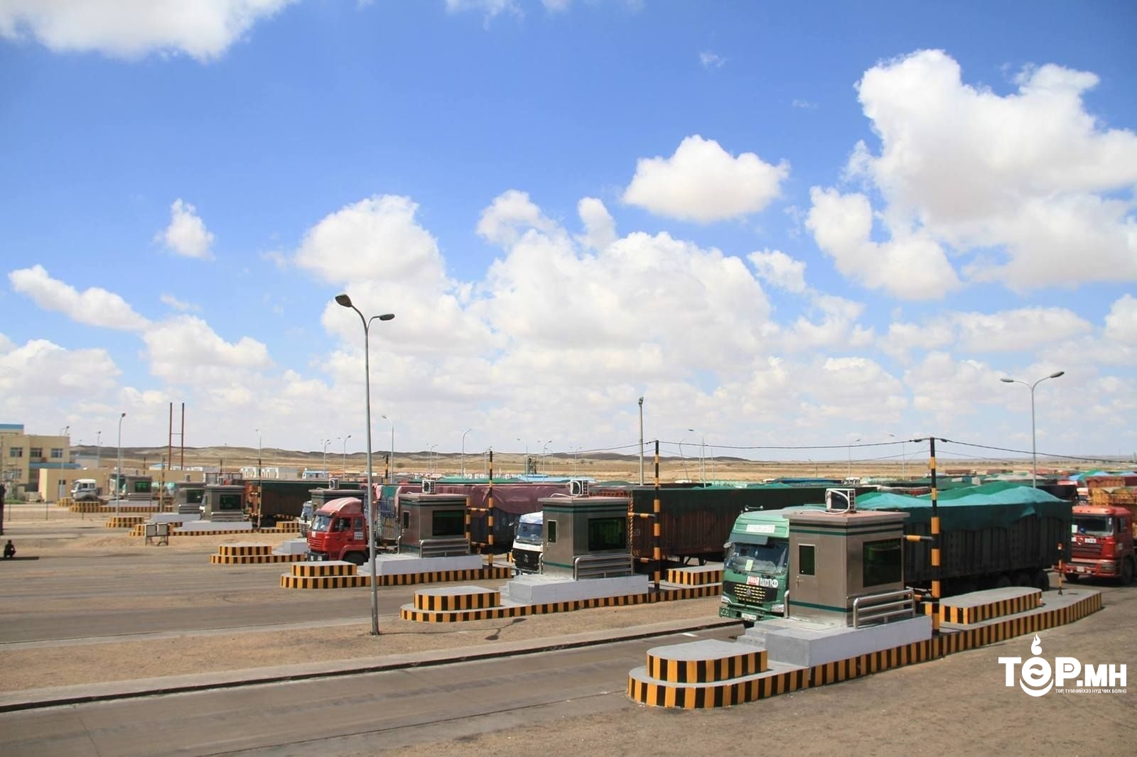 Хилийн боомтын бүс орчмын улсын хилийн зурваст газар ашиглуулахдаа зураг төсөл, бүтээн байгуулалтын ажлуудтай уялдуулна