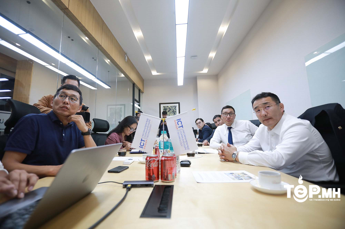 Нийслэлээс иргэдэд үзүүлж буй бүх төрлийн үйлчилгээг цахимжуулах ажил үргэлжилж байна