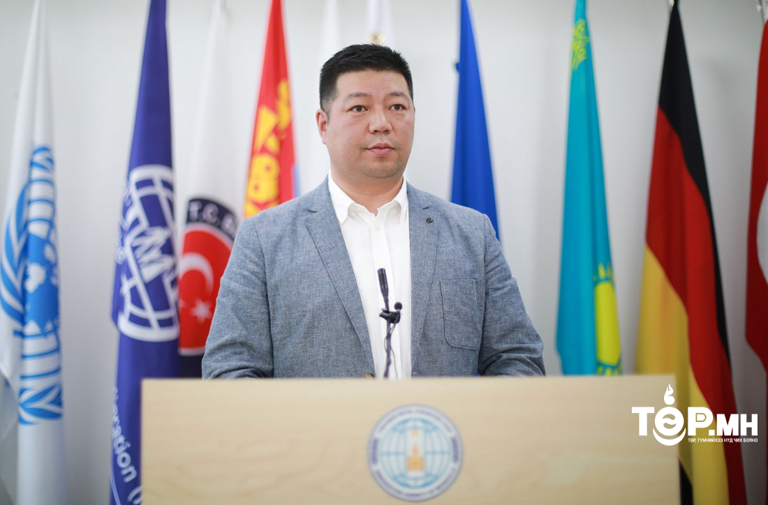 Х.Бэхбат: Хууль бусаар галт зэвсэг эзэмшсэн, эрх бүхий байгууллагын зөвшөөрөлгүй ан, амьтан агнасан гадаадын иргэдийг хуулийн байгууллагад шилжүүллээ