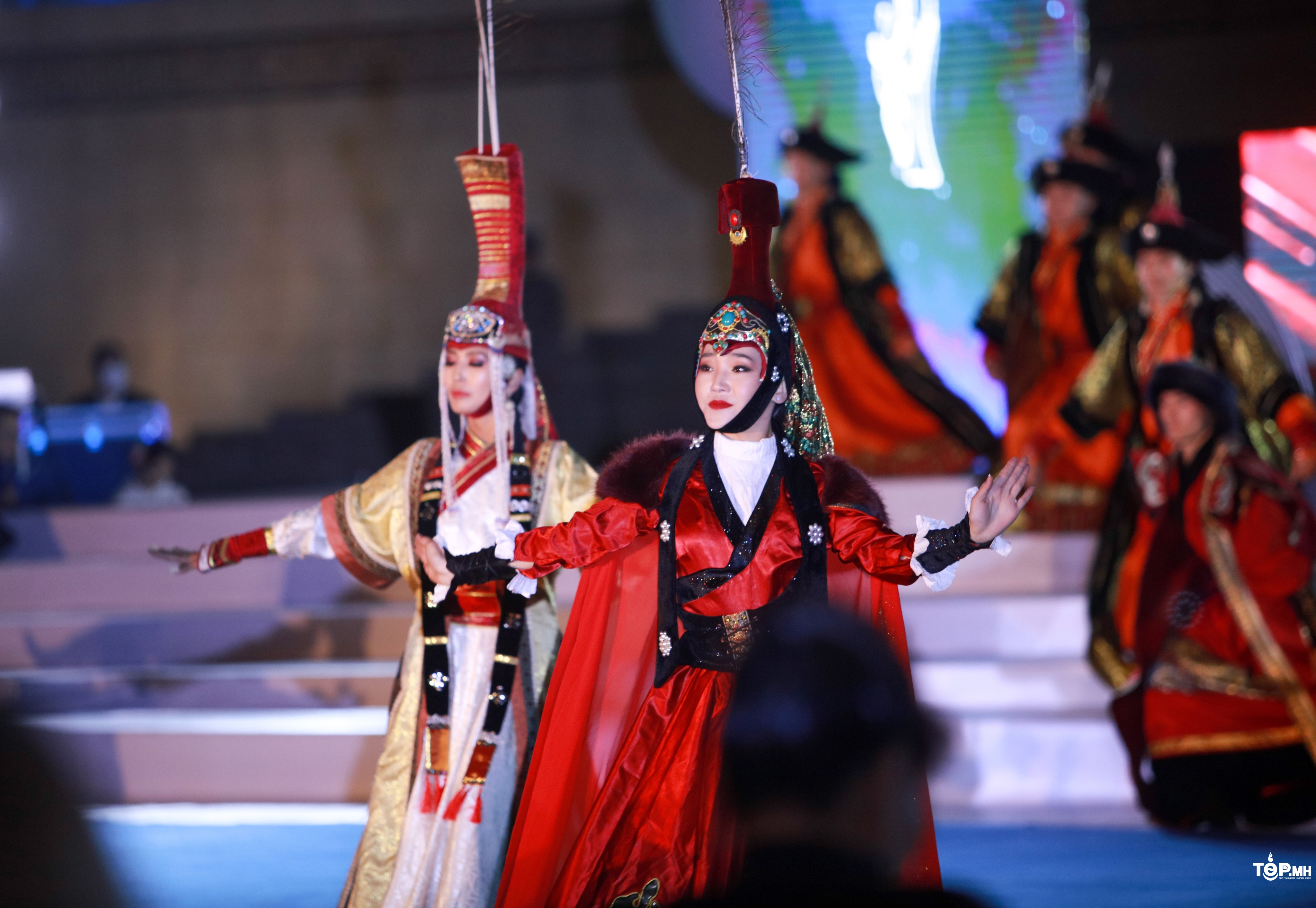 “Сүүн зам” бүжгийн наадамд Монгол, Японы 500 гаруй бүжигчин оролцлоо