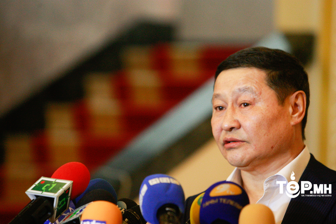 Н.Алтанхуяг: Үндсэн хуульд оруулсан өөрчлөлт чинь үндсэн хууль аа зөрчсөн