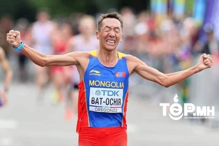 Б.Сэр-Од Гиннесийн дээд амжилт тогтоолоо