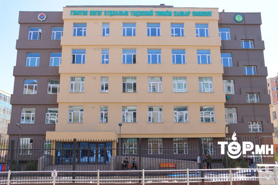 ГССҮТ-ийн салбар эмнэлэг могой, шавжид хатгуулах зэрэг гэмтлийн үед тусламж, үйлчилгээ үзүүлж байна