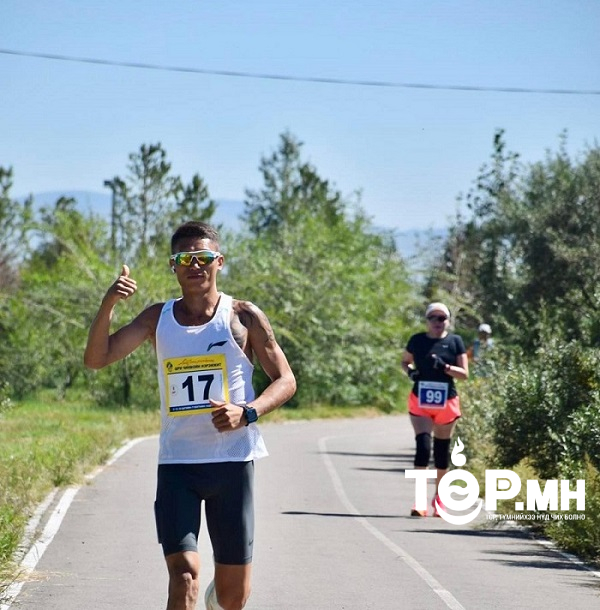 Хилчин офицер холын зайн гүйлтэд алтан медаль хүртлээ