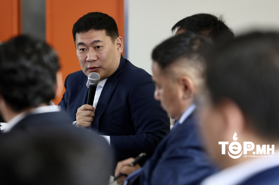 "Цэцэрлэг, сургууль, ногоон байгууламжгүй, орон сууц хүлээн авч буйн цаана "АВЛИГА" байгаа"