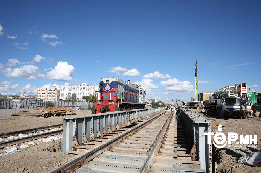 Хоногт 25 мянган машин нэвтрүүлэх хүчин чадалтай нүхэн гарц хийж байна