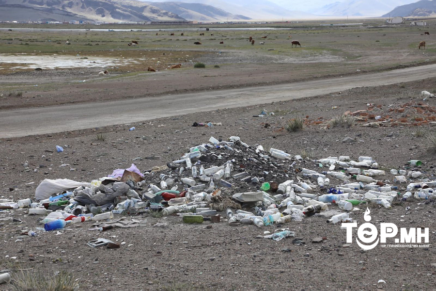 Цагаан нуурын хогийн цэгийг устгалд оруулахаар болжээ