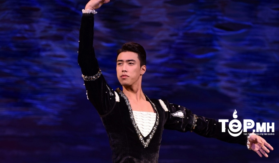 Ө.Мөнхжин АНУ-ын Балетын театрын бүжигчнээр ажиллахаар болжээ