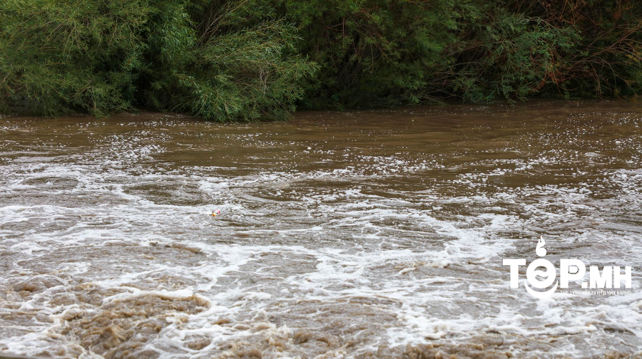 Хэнтий нурууны Ерөө, Эг, Балж, Барх, Хангай нуруунаас эхтэй Түй, Онги зэрэг голуудын  усны түвшин өмнөх 10-65 см нэмэгдсэн байна