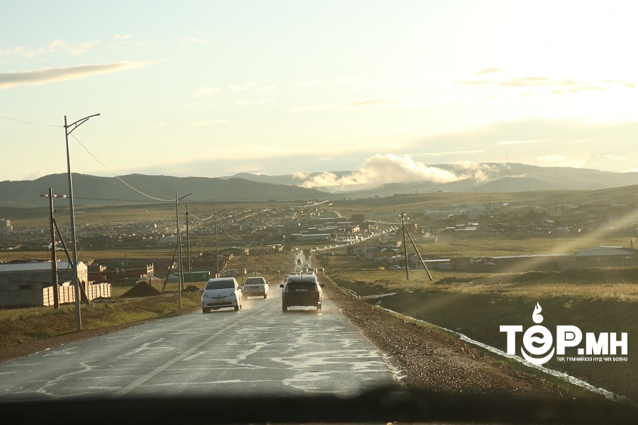 Улаанбаатарт 24 градус дулаан. Дуу цахилгаантай бороо орно