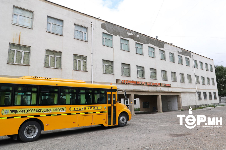 Баянгол дүүргийн хэмжээнд ачаалал нэмэгдэх 4 сургууль байна