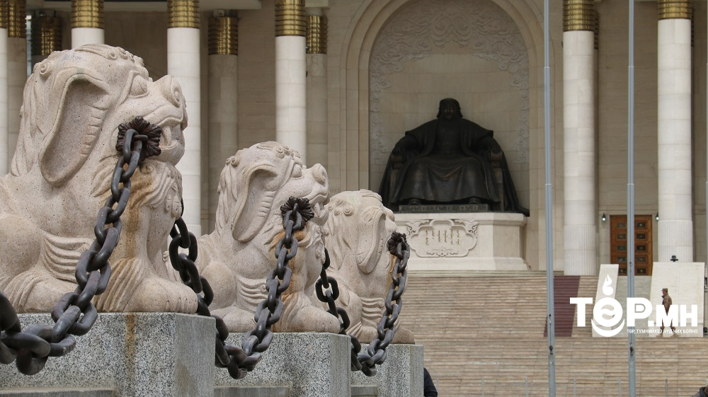 Улаанбаатарт 25 градус дулаан. Бороо орохгүй