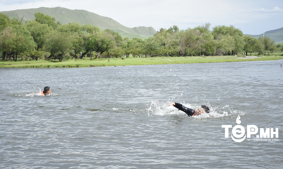 Шарын голд сэлэхээр ороод живсэн иргэний цогцсыг Орхон голын усны мандлаас олжээ