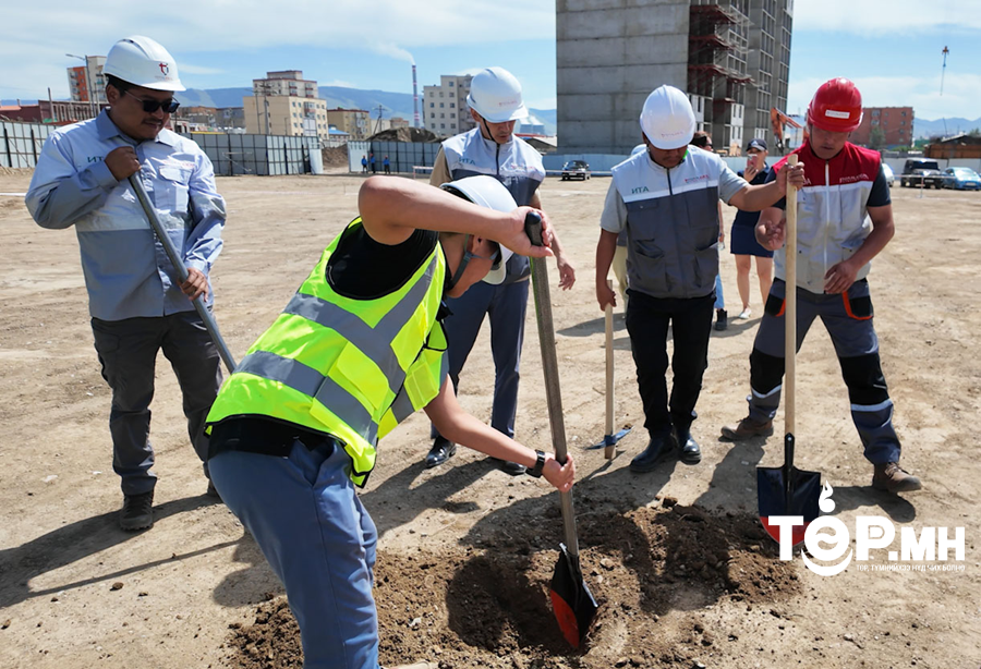 Өвлийн спортын ордны бүтээн байгуулалтын ажил эхэллээ