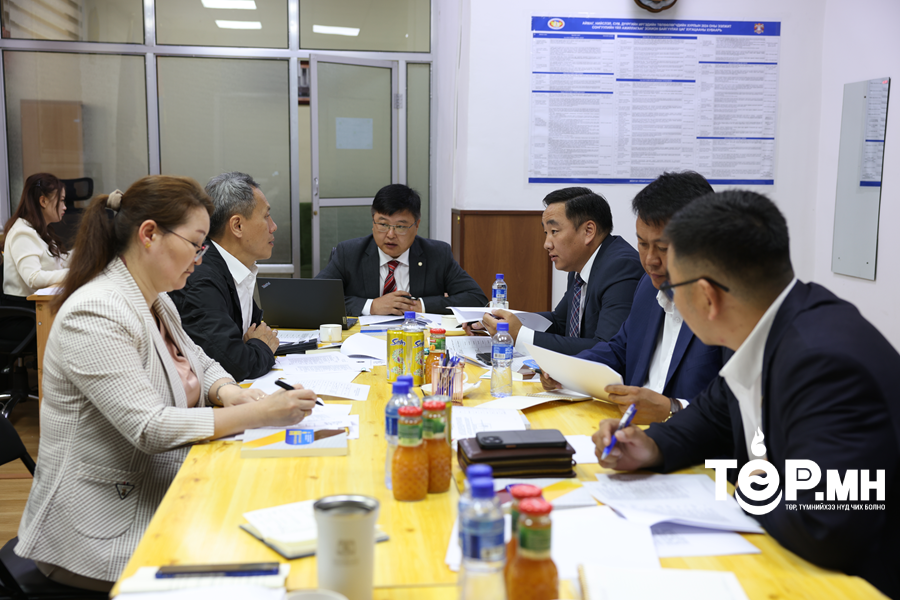 Нийслэлийн Сонгуулийн хороо хуралдаж, дүүргүүдийн сонгуулийн хороог байгууллаа