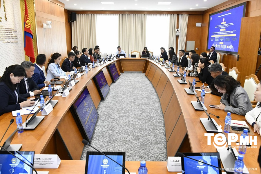 Монгол Улсын Их Хурлын 2026 оны төсвийн төслийг олон нийтээр хэлэлцүүллээ