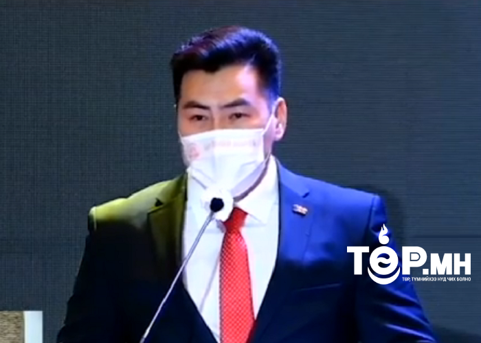 О.Гэрэлт-Од: Өнөөдөр Монголд хүн авлига өгч төрж авлига өгч үхэж байна