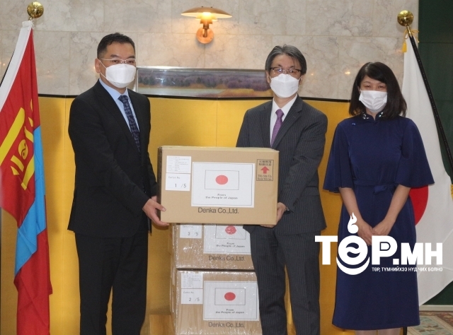 Нэн шаардлагатай эмнэлгийн тоног төхөөрөмжийг гардуулж өглөө