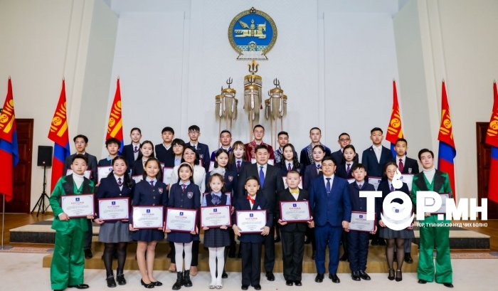 Оны онцлох хүүхдүүдийг шалгарууллаа