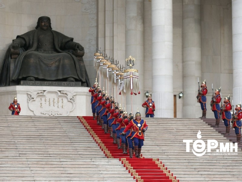 Маргааш бүх нийтээр амарна