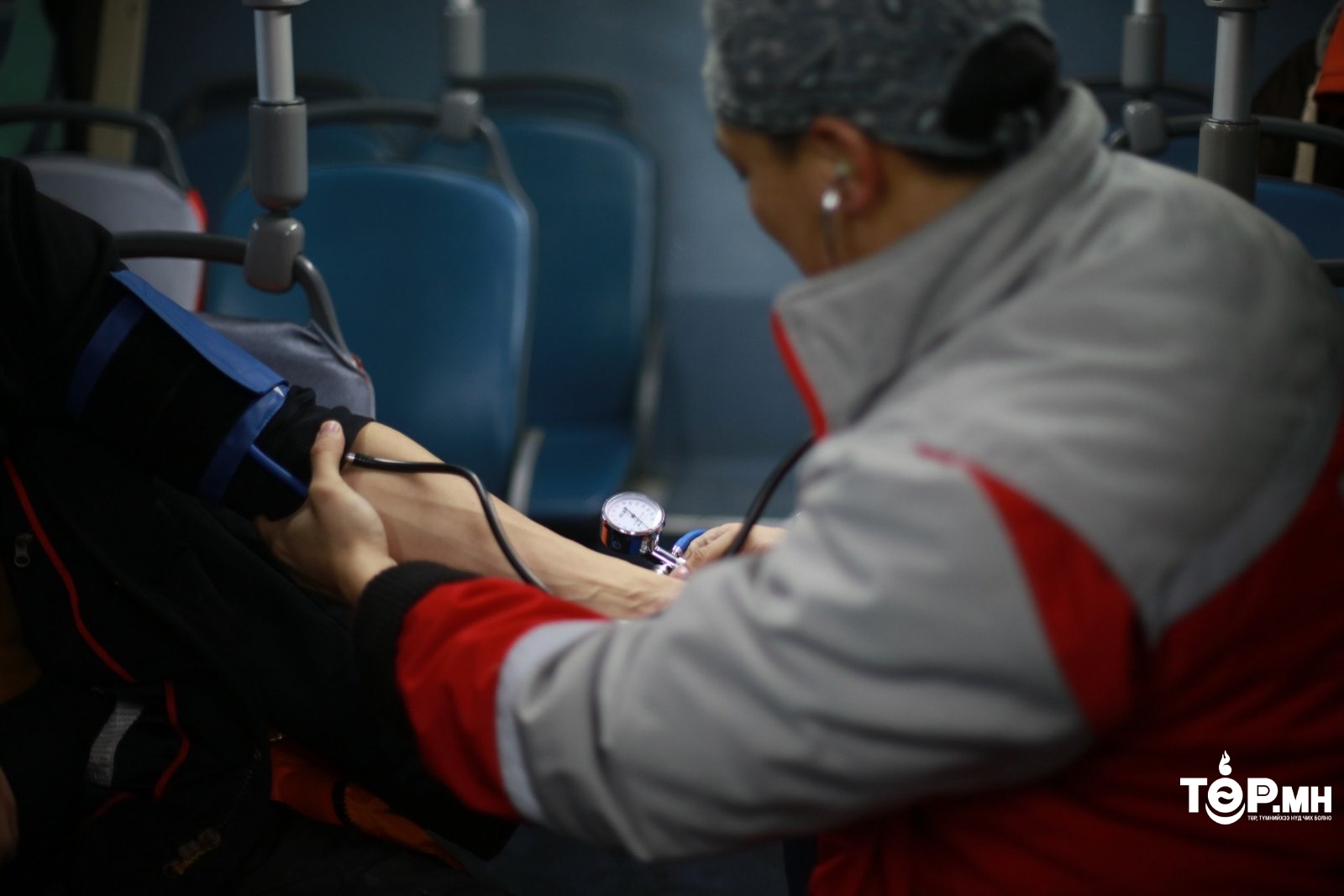 Жагсагчдад үзүүлж буй эрүүл мэндийн тусламж, үйлчилгээг эрчимжүүллээ