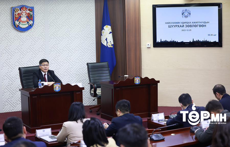 Нийтийн тээврийн чиглэлүүдийг дахин төлөвлөж байна