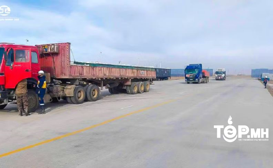 “Тавантолгой-Зүүнбаян” чиглэлийн төмөр замаар аммонийн нитрат тээвэрлэж эхэллээ