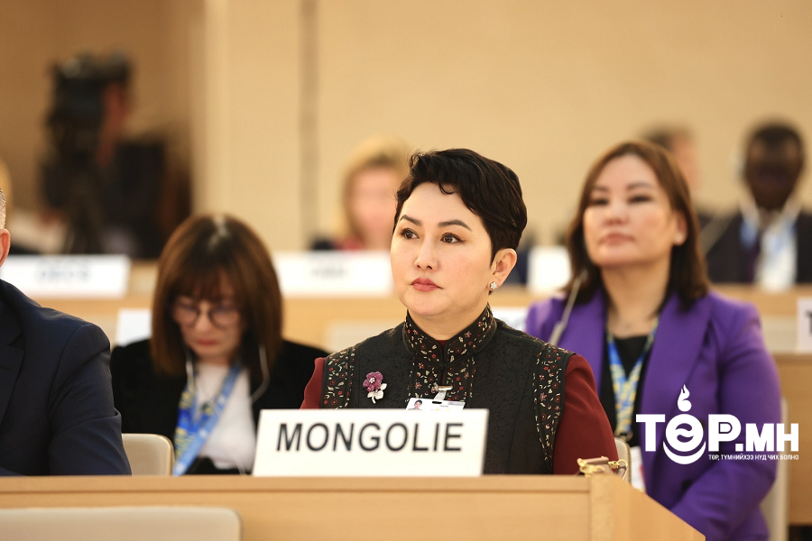 Б.Батцэцэг: Засгийн газрын тэргүүн нар эрчим хүч, газрын тосны бүтээгдэхүүний талаарх хамтын ажиллагааны асуудлыг голлон ярилцсан