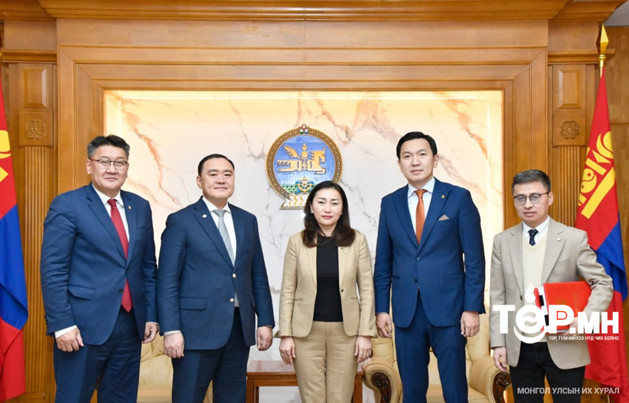 Засгийн газраас Монгол Улсын 2025 оны төсвийн тухай хуулийн төслийг дахин өргөн барилаа