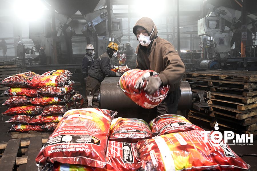 “Тавантолгой түлш” ХХК-ийн зүүн бүсийн үйлдвэр хоногт 1200-1500 тонн бүтээгдэхүүн үйлдвэрлэж байна