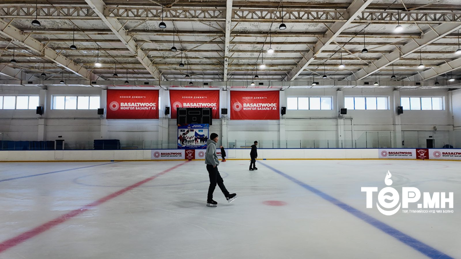 Энэ сарын 15-наас Чингэлтэй дүүргийн мөсөн гулгуурын талбайгаар иргэд үнэ төлбөргүй үйлчлүүлнэ