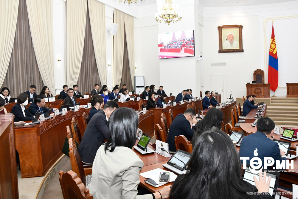 Монгол Улсын 2025 оны төсвийн тухай хуулийн төслийг хэлэлцэх дэгийн тухай хуулийн төслийг батлав