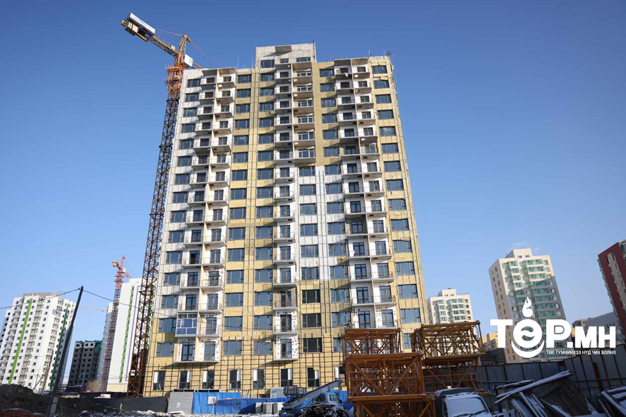 “Наранбулаг трейд” компанийн 152 айлын орон сууцны барилгын ажлыг зогсоолоо