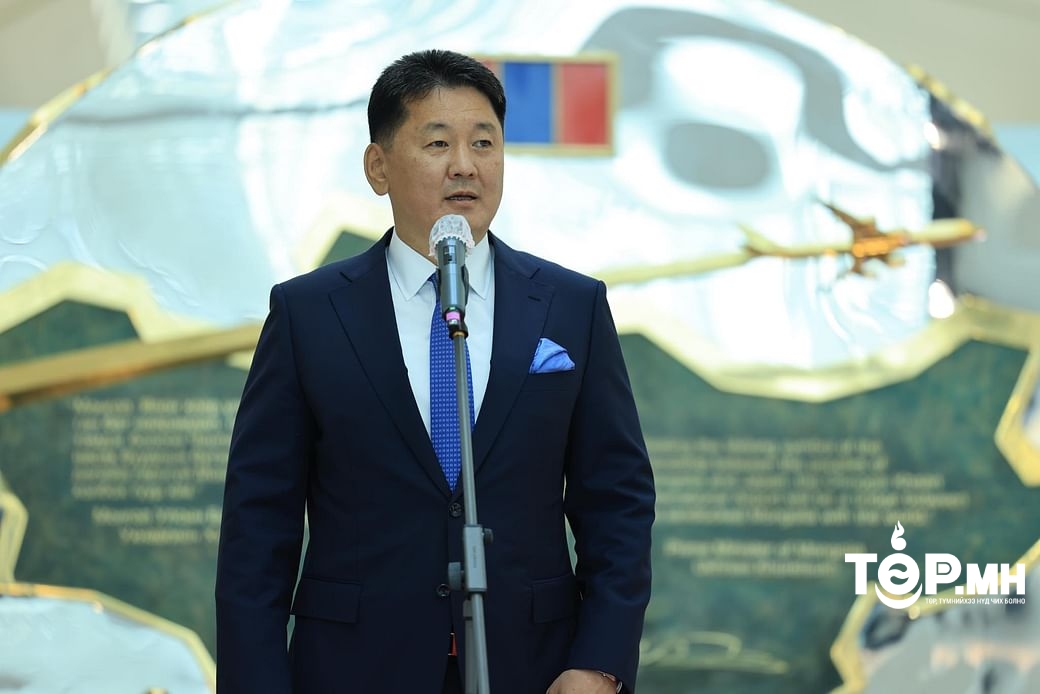 У.Хүрэлсүх: Хөвсгөл нуурын эко систем алдагдахад хүрч байна