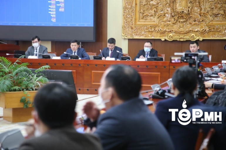 Хөгжлийн банкны удирдлагууд мэдээлэл хийлээ