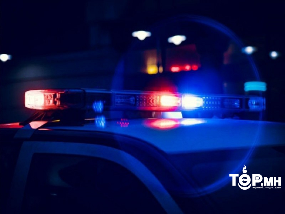 40 настай эмэгтэйг боож унагаад автомашиныг дээрэмджээ