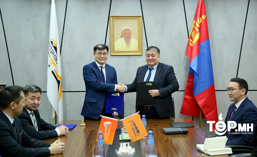 Төмөр замаар ачаа тээвэрлэх гэрээнд гарын үсэг зурлаа