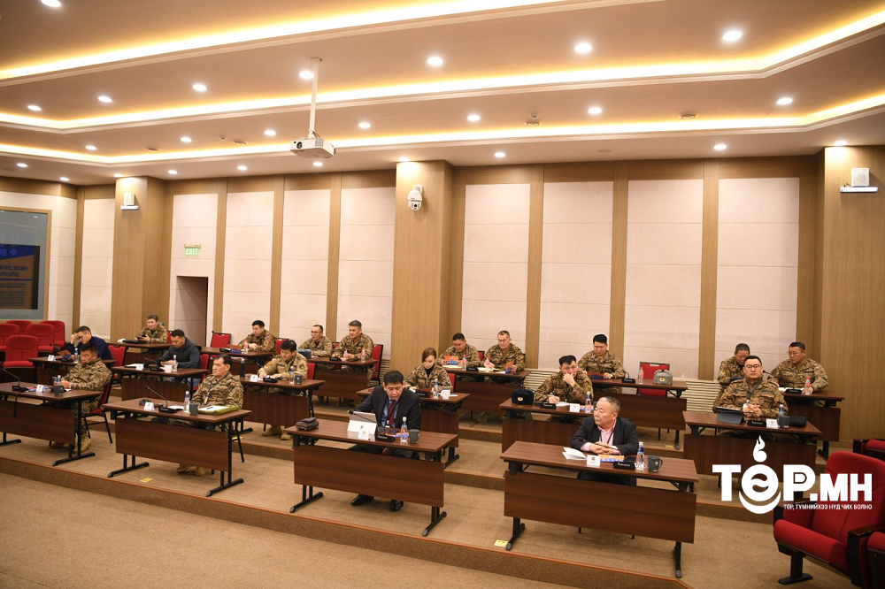 Нийслэл, дүүргийн ЗДТГ-ын дарга нарын цэргийн бэлтгэл сургалт үргэлжилж байна